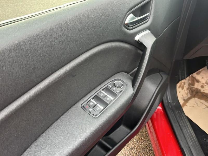 Renault Captur TCe 140 - 21 Intens