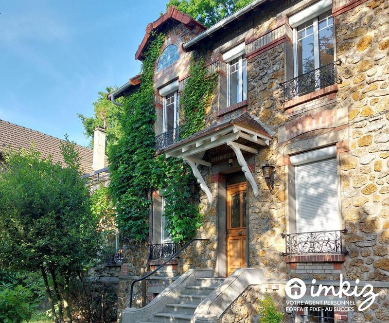 Maison - 174 m² - 7 pièces