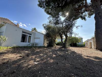 Terrain - 737 m²
