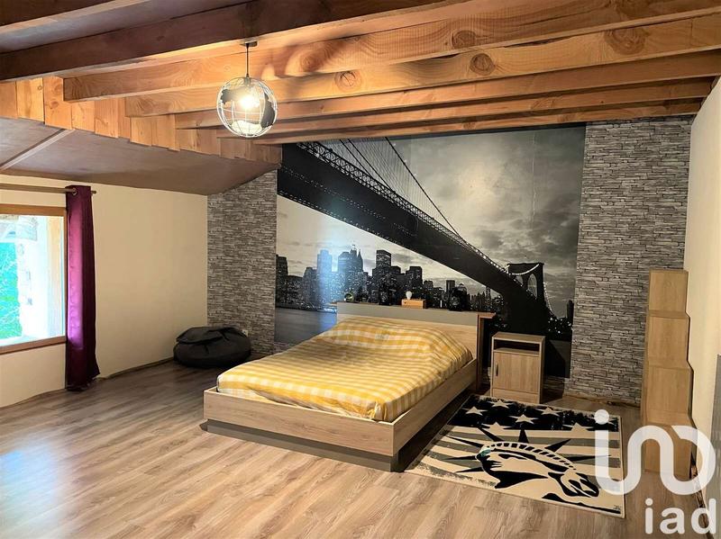 Maison - 258 m² - 5 pièces