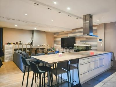 Maison - 155 m² - 7 pièces