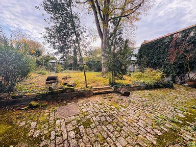 Maison - 191 m² - 10 pièces