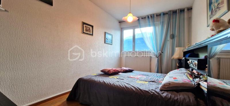 Appartement - 104 m² - 4 pièces