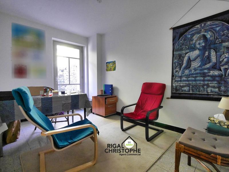 Immeuble - 130 m² - 5 pièces