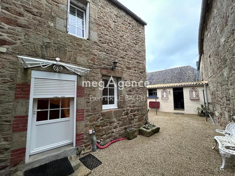 Maison - 110 m² - 6 pièces