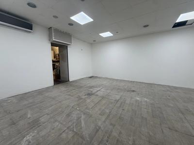 Local commercial - 91 m²