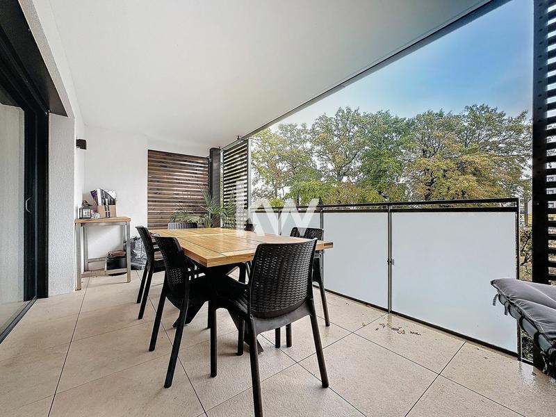 Appartement - 82 m² - 3 pièces