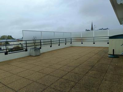 Appartement - 85 m² - 3 pièces