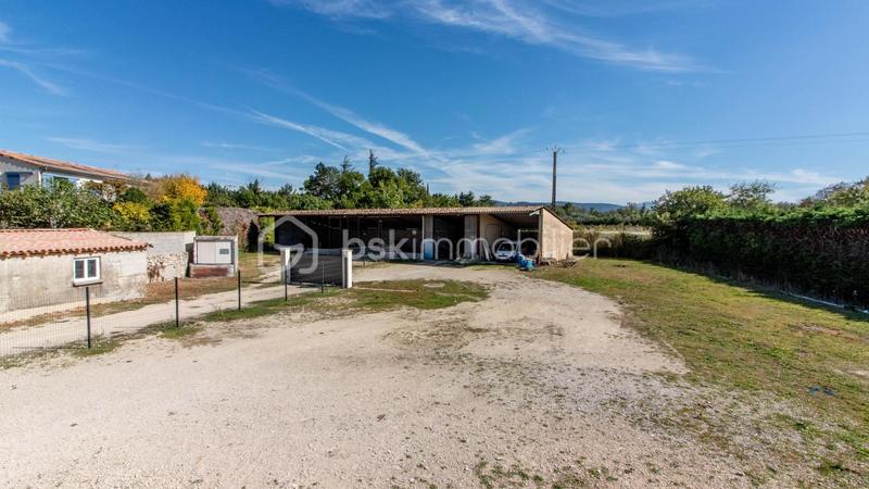 Maison traditionnelle - 142 m² - 6 pièces