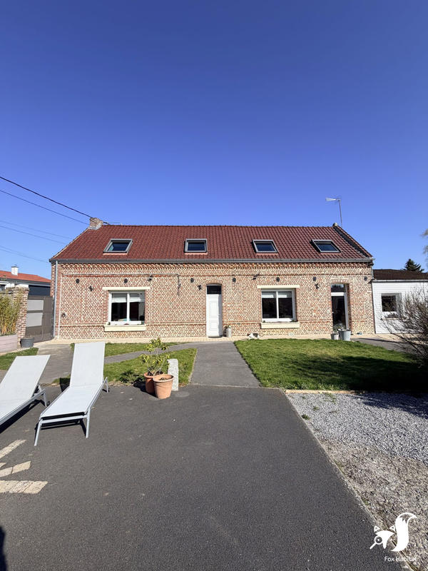 Maison - 140 m² - 6 pièces