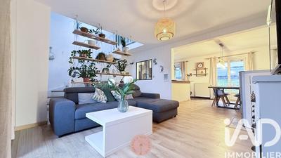 Maison - 124 m² - 6 pièces