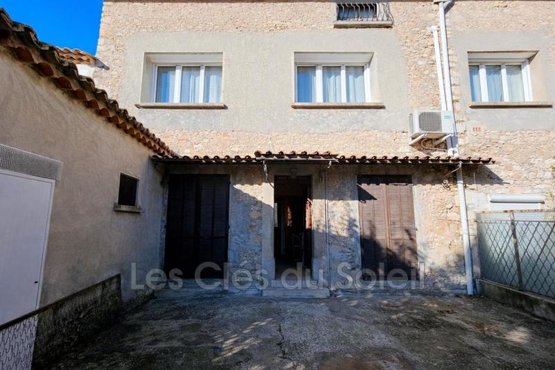 Maison de ville - 202 m² - 9 pièces