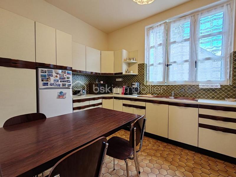 Maison - 164 m² - 7 pièces