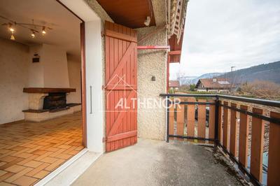 Propriété - 156 m² - 6 pièces