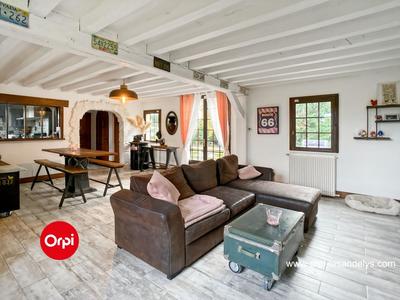 Maison - 98 m² - 5 pièces