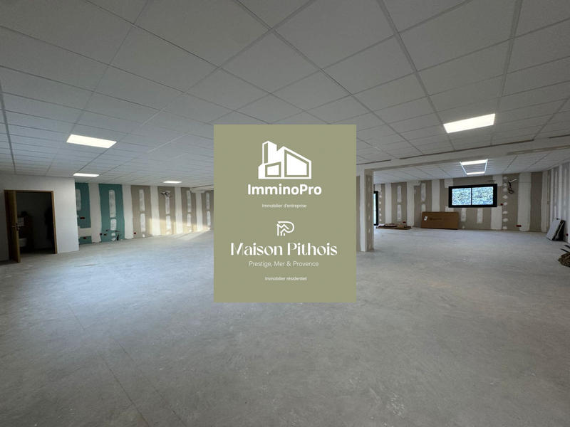 Local d'activités - 515 m²