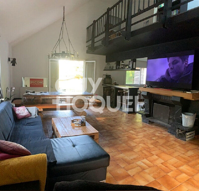 Maison - 136 m² - 5 pièces