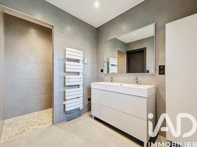 Maison - 136 m² - 7 pièces