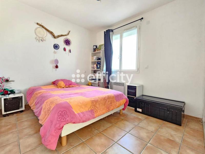 Maison - 85 m² - 5 pièces