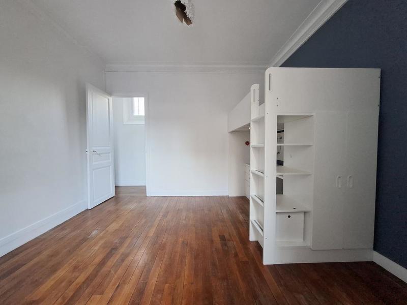 Appartement - 100 m² - 4 pièces