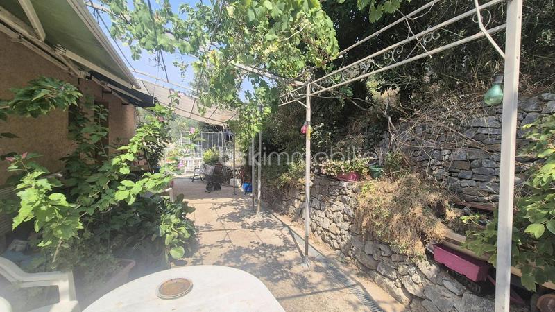 Villa - 100 m² - 4 pièces