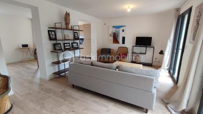 Maison de ville - 75 m² - 4 pièces