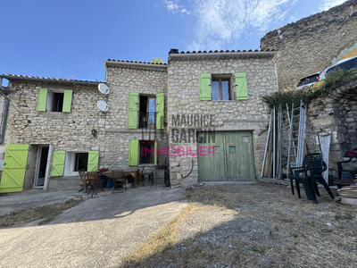 Maison - 80 m² - 3 pièces