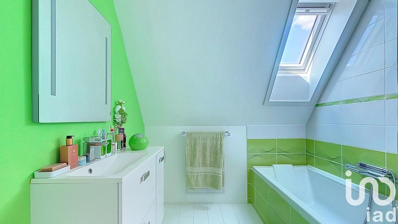 Maison - 135 m² - 7 pièces