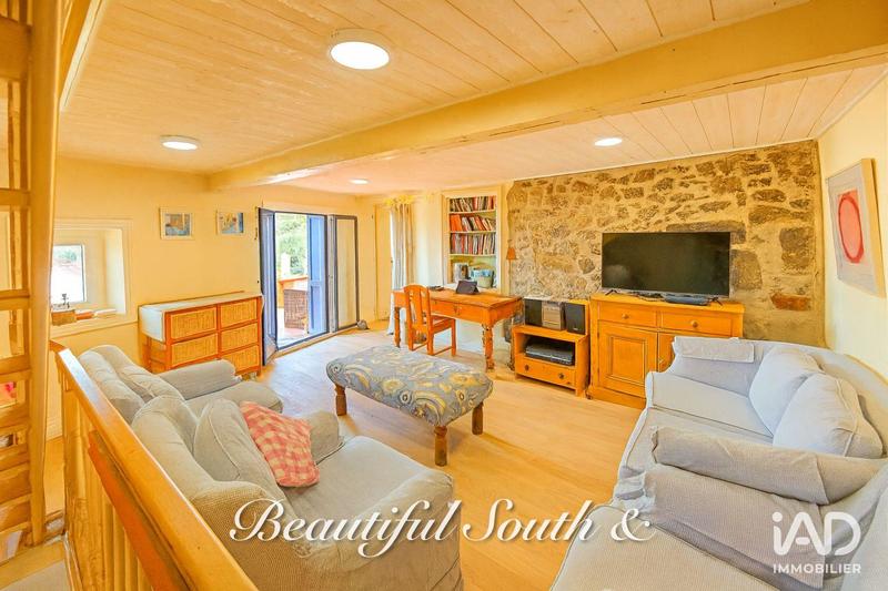 Maison - 105 m² - 4 pièces