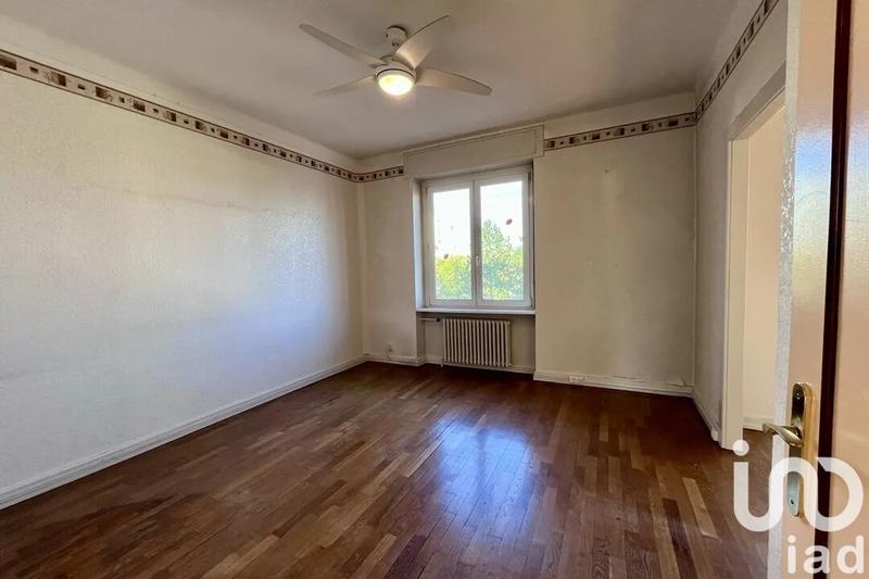 Appartement - 90 m² - 4 pièces