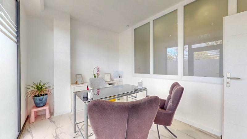 Local d'activité / Entrepôt - 11 m² - 1 pièce