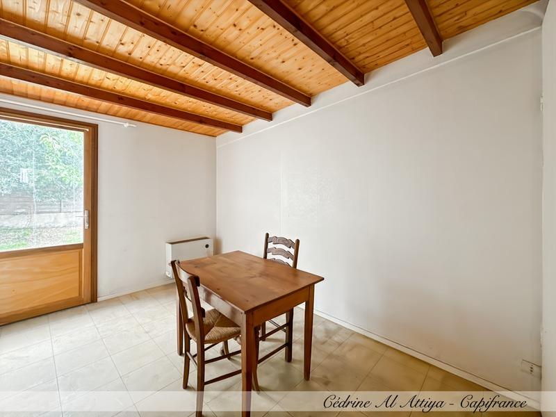 Maison - 93 m² - 4 pièces