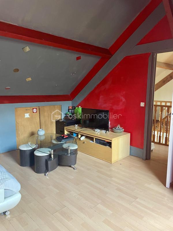 Maison - 159 m² - 7 pièces