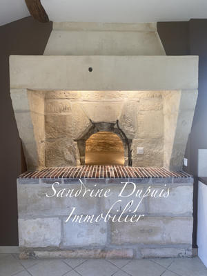 Maison - 220 m² - 7 pièces