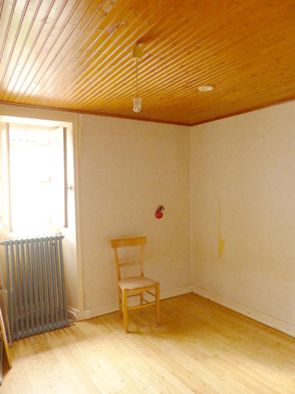 Maison - 90 m² - 6 pièces