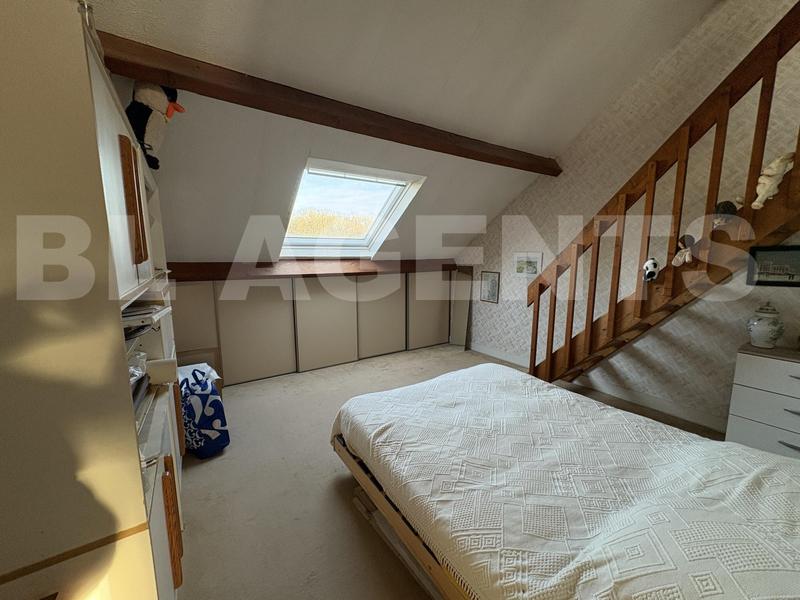 Maison contemporaine - 167 m² - 7 pièces