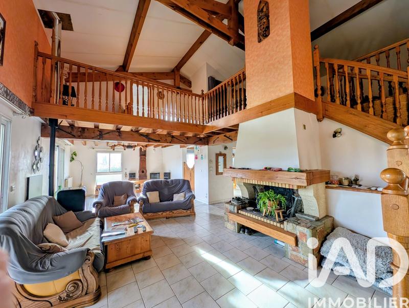 Maison - 186 m² - 6 pièces