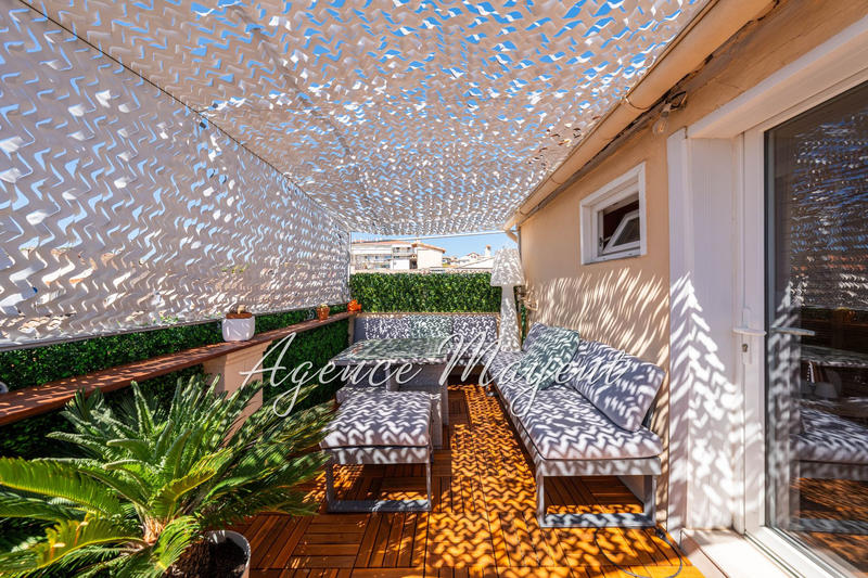 Appartement - 110 m² - 4 pièces