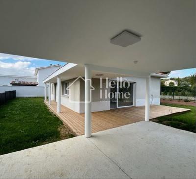 Maison traditionnelle - 112 m² - 5 pièces