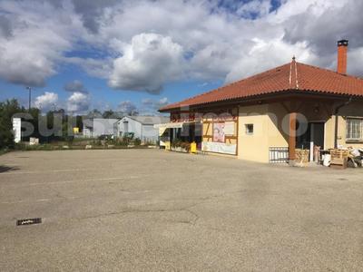 Fonds de commerce - 196 m²