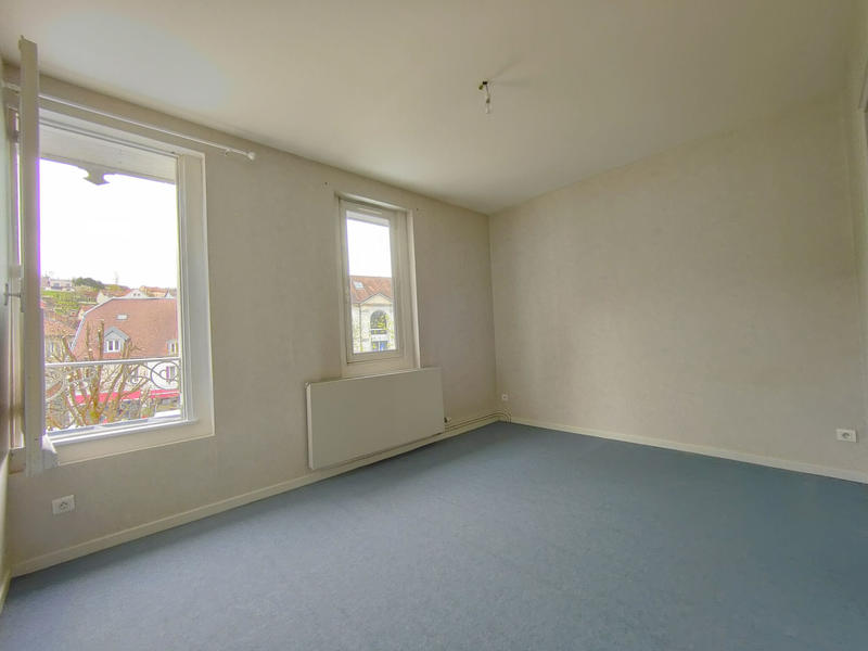 Maison - 186 m² - 6 pièces