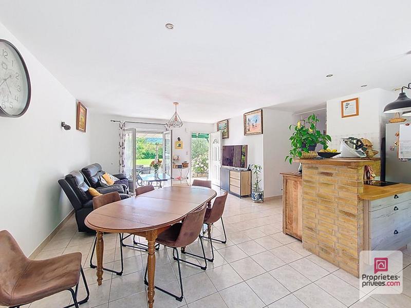 Maison - 145 m² - 7 pièces