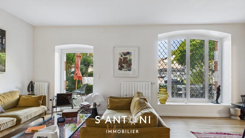 Maison - 196 m² - 5 pièces