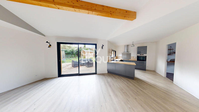 Maison - 103 m² - 5 pièces