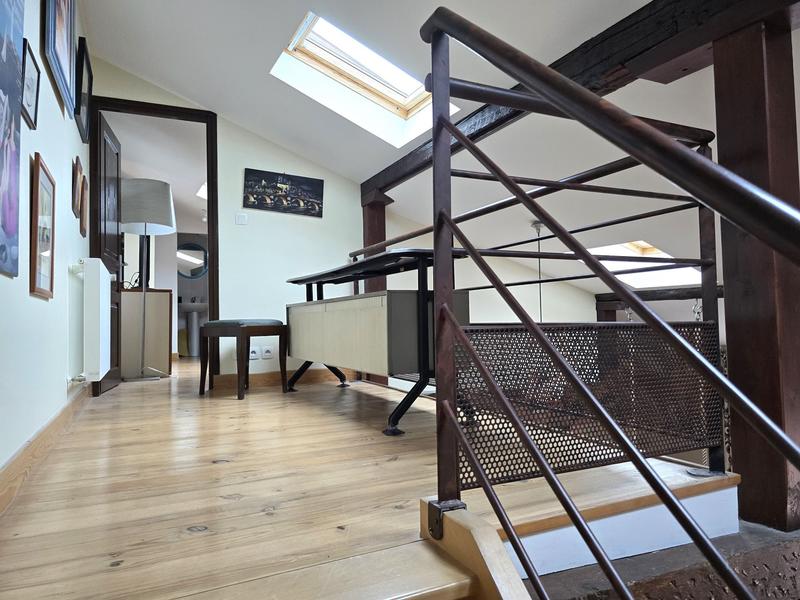 Appartement - 89 m² - 3 pièces