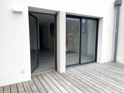 Appartement - 85 m² - 4 pièces