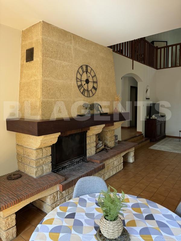 Maison - 193 m² - 6 pièces