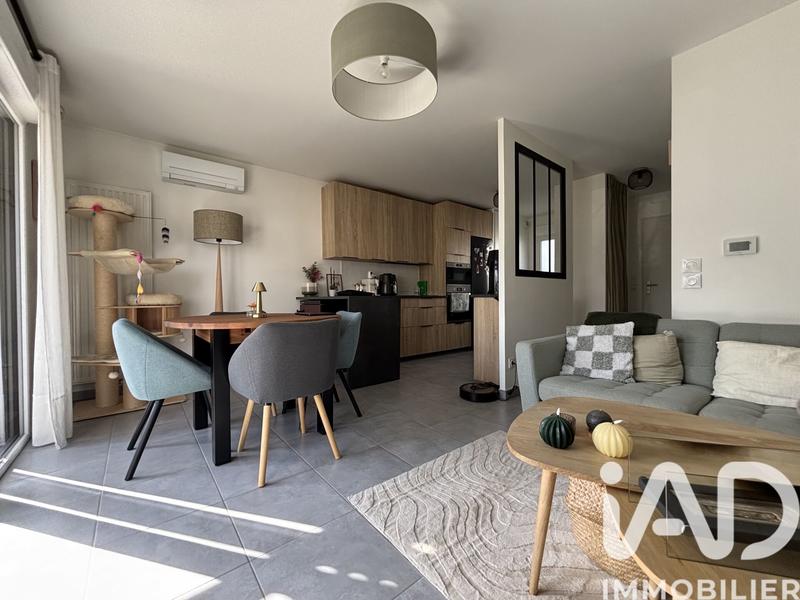 Maison - 64 m² - 3 pièces