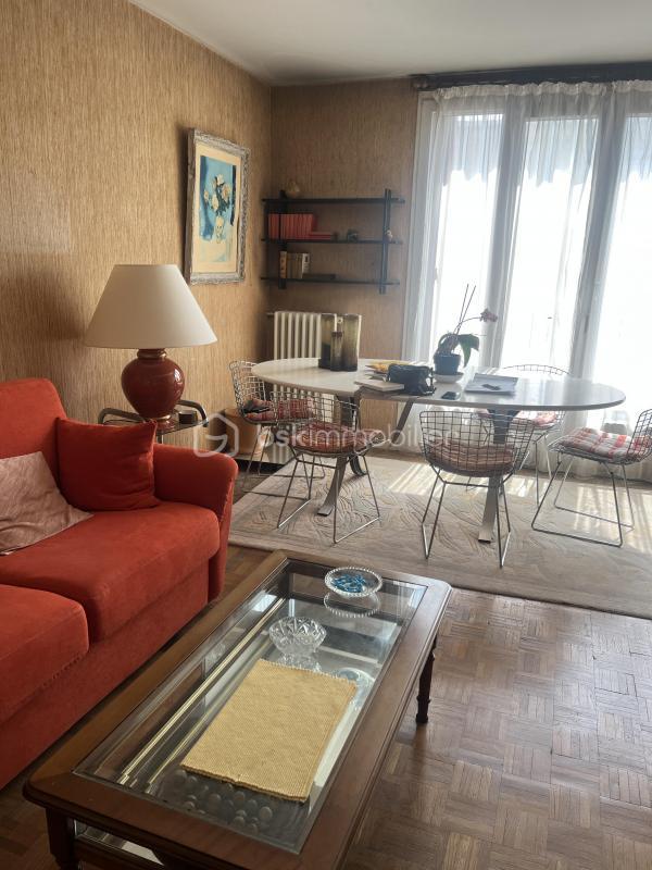 Appartement - 59 m² - 3 pièces