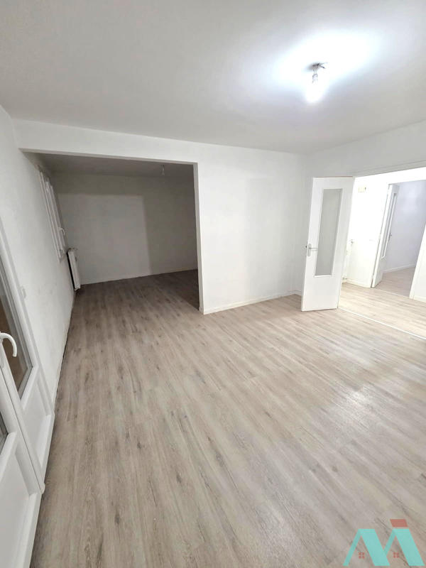 Appartement - 75 m² - 4 pièces